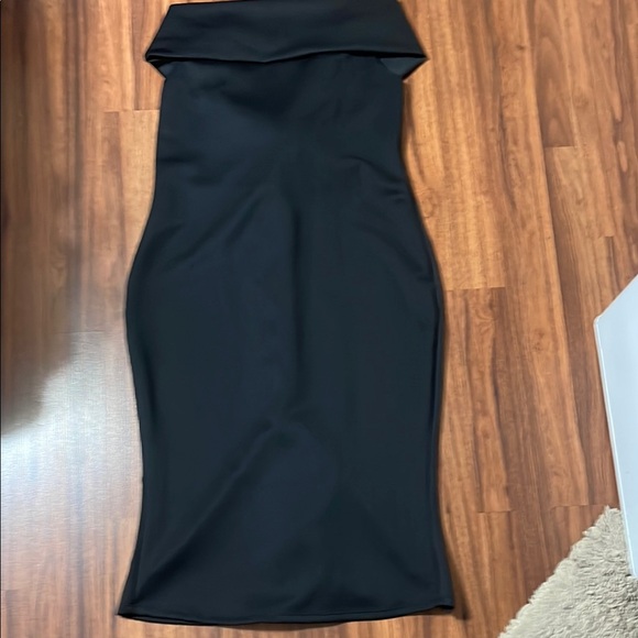 Quum Elegant Black Evening off the shoulder Dress 3X - Picture 14 of 16